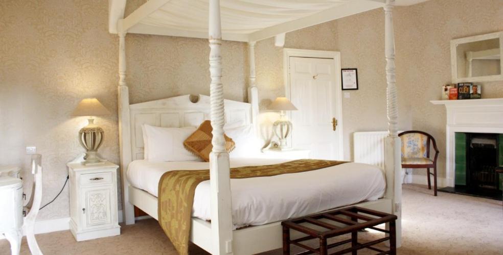 Готель Otterburn Castle Екстер'єр фото